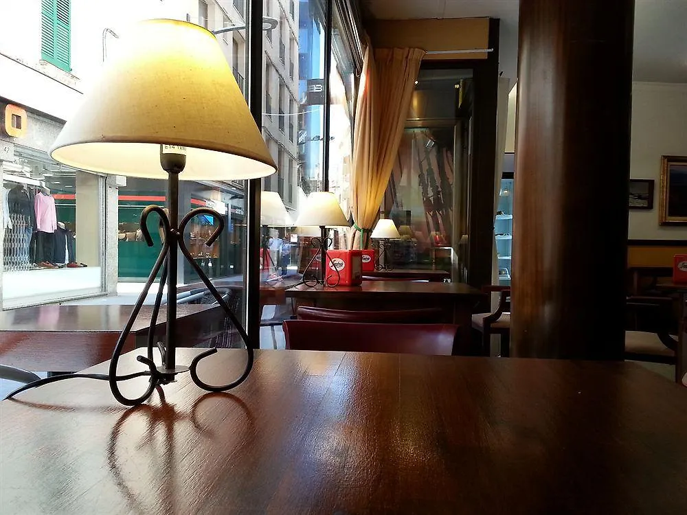 Hostal Vila Del Mar Lloret de Mar 2*,