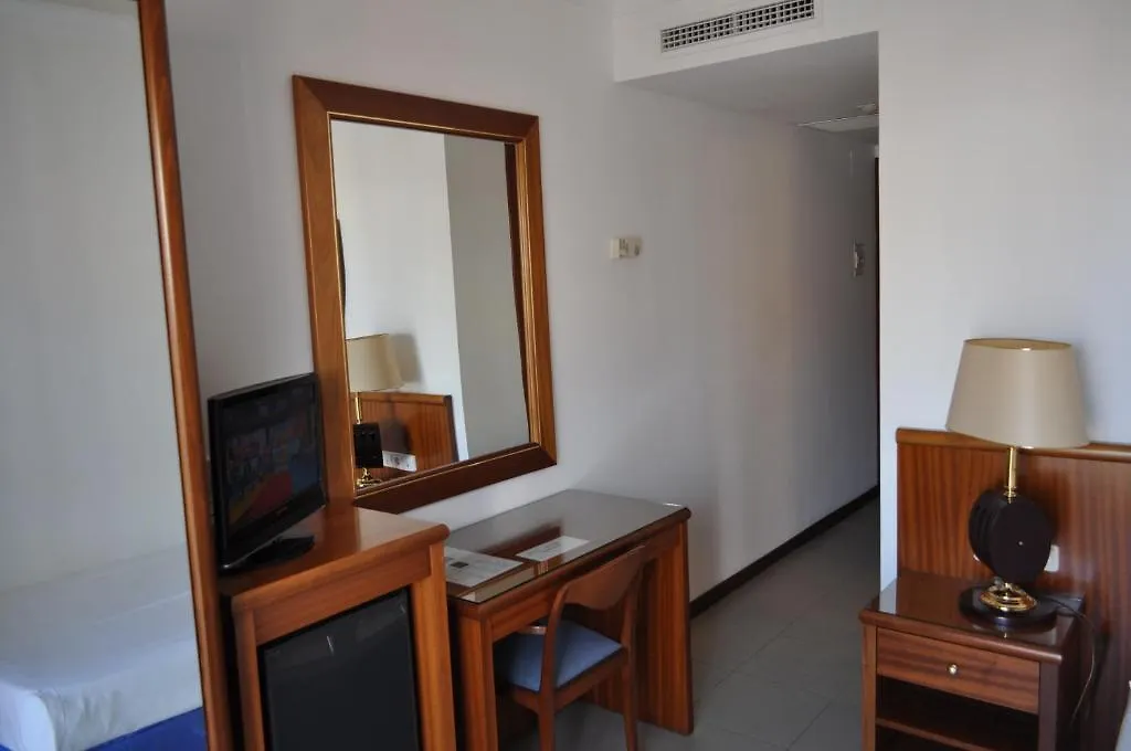 Hostal Vila Del Mar Lloret de Mar 2*,